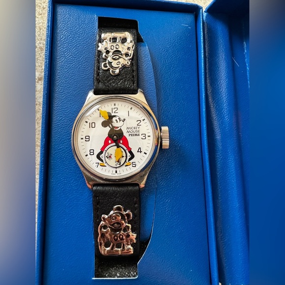 Accessories - Vintage Pedre Mickey Mouse Watch